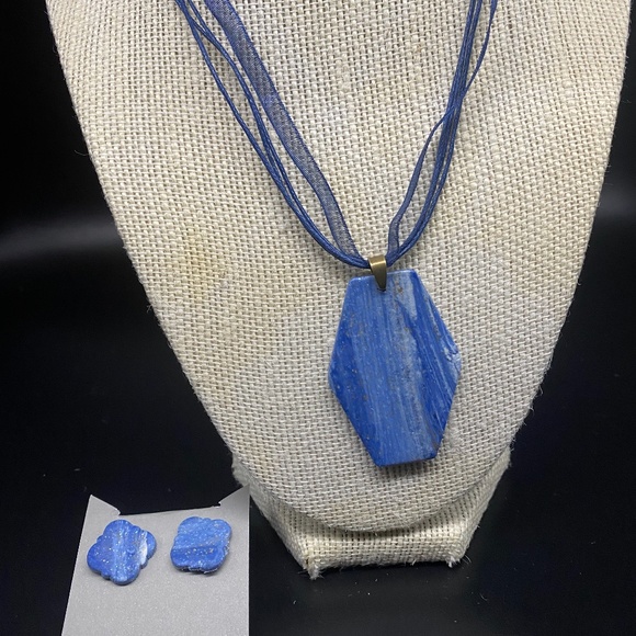Handmade Pendant Necklace and Matching Earrings - Picture 1 of 1